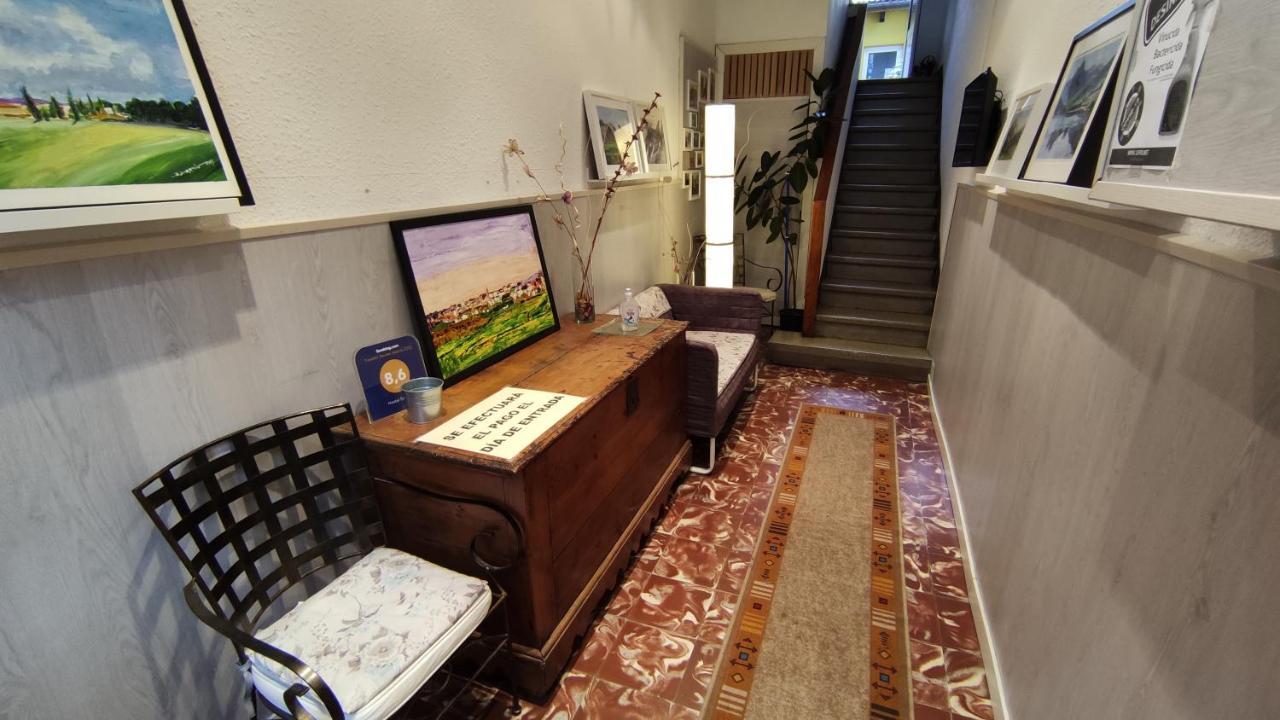 Hostal Escartin ซาบิญานิโก ภายนอก รูปภาพ