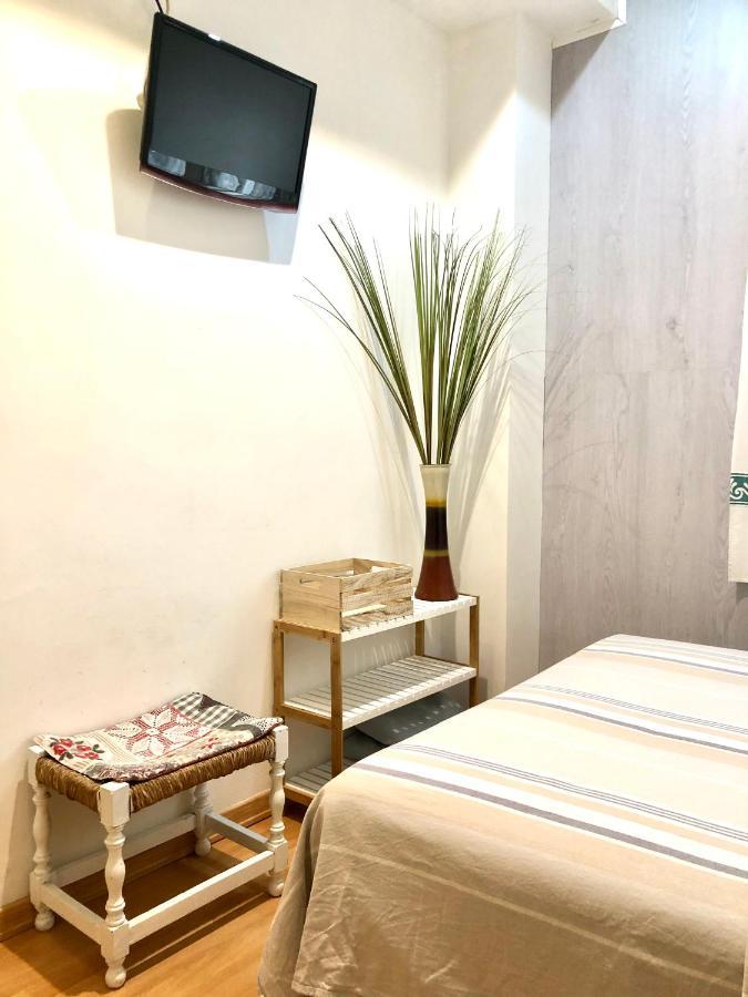 Hostal Escartin ซาบิญานิโก ภายนอก รูปภาพ