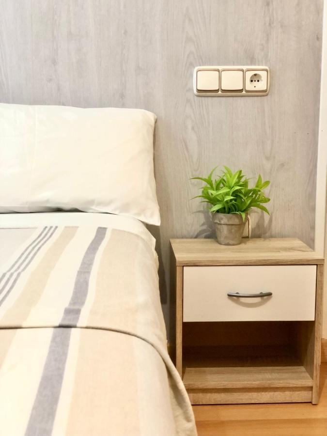 Hostal Escartin ซาบิญานิโก ภายนอก รูปภาพ