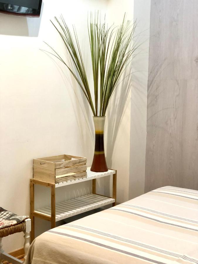Hostal Escartin ซาบิญานิโก ภายนอก รูปภาพ